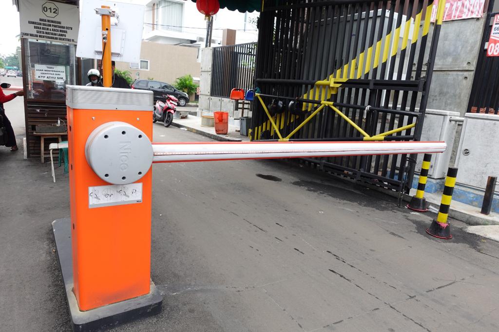 Barrier Gate Nice M-Bar